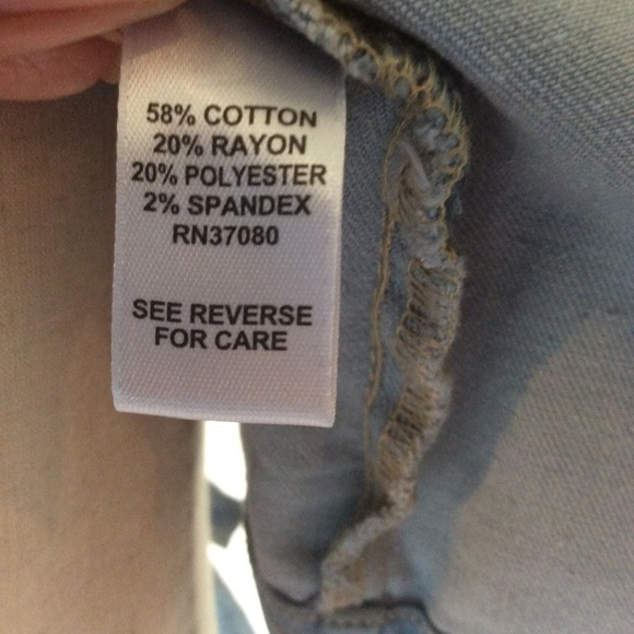 Cato V Light Wash Denim Jacket Size M, NWT - Picture 11 of 15